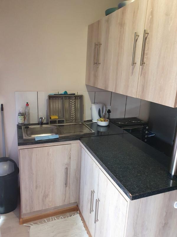 1 Bedroom Property for Sale in Kannoniers Park North West